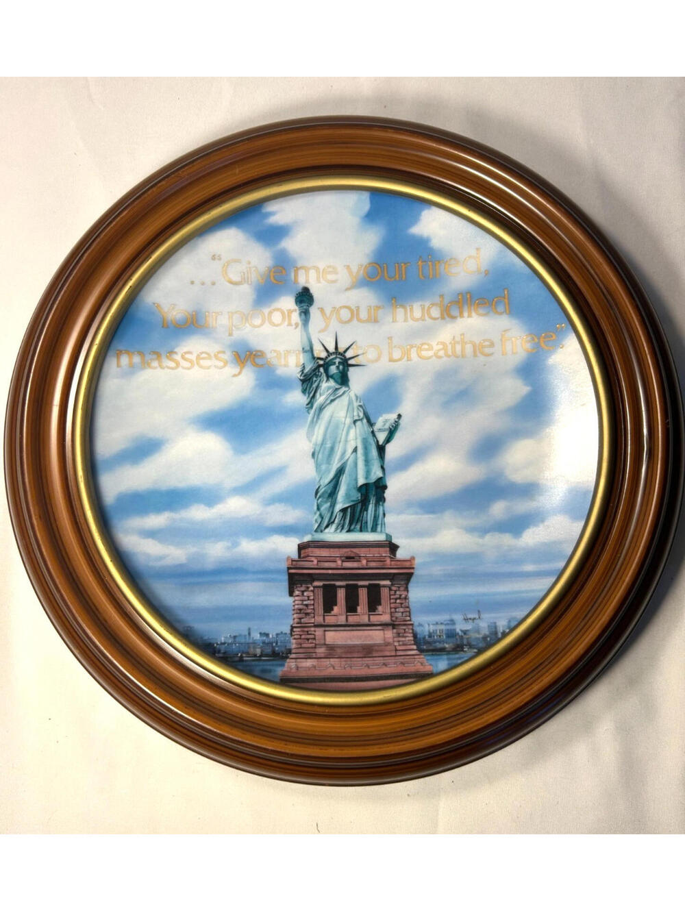 Gorham Statue of Liberty Collector Plate 1985 Michael Hagel Discontinued